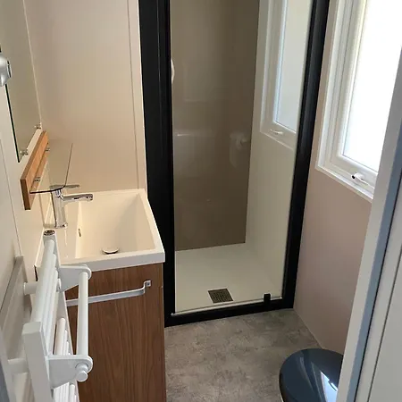 Kemping Mobilhome Grand Standing 2 Ch 2 Sde 2 Wc *